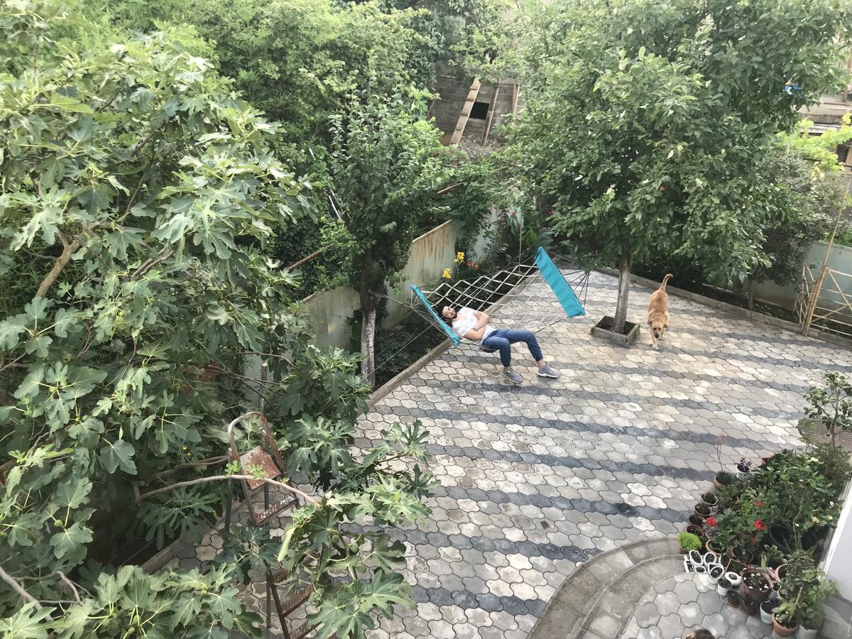 Bajo Guest House Kutaisi Exterior photo